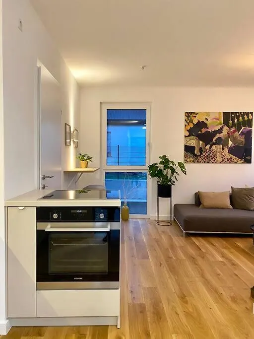 Modern Studio Gardenia_Gartenwohnung Alte Donau Vienna
